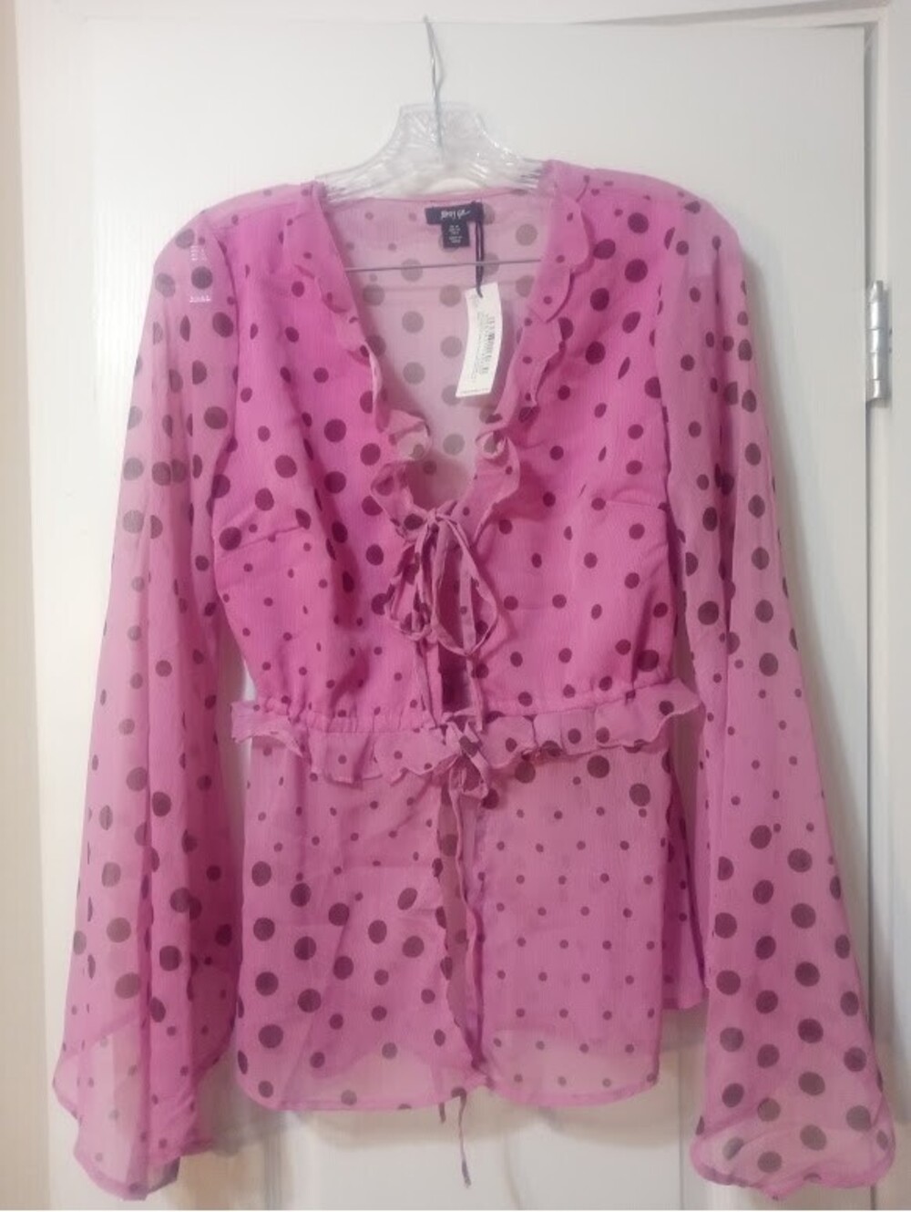 Pink Polka‑Dot Nasty Gal  Blouse Size 6 With Fluted Sleeves NWT